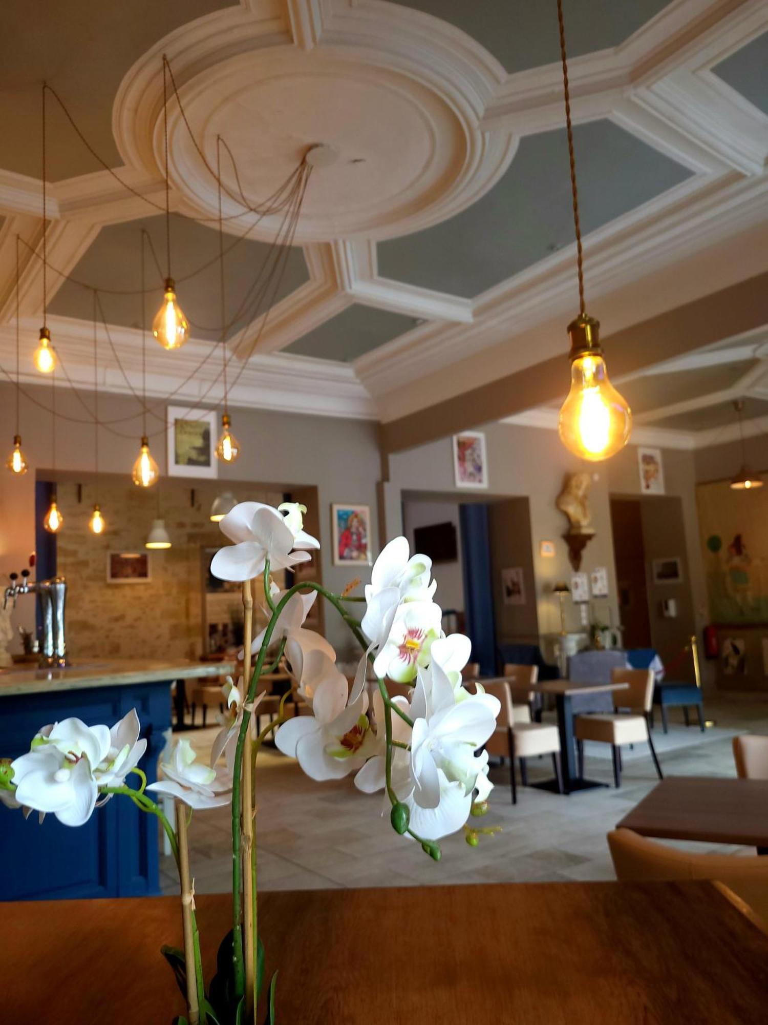 Le Grand Hôtel Molière Pézenas Esterno foto
