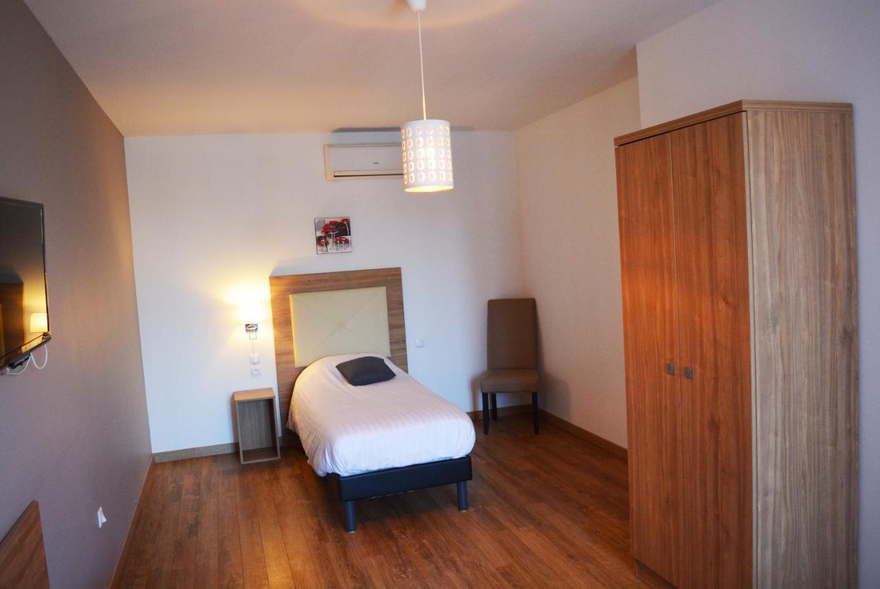 Le Grand Hôtel Molière Pézenas Esterno foto