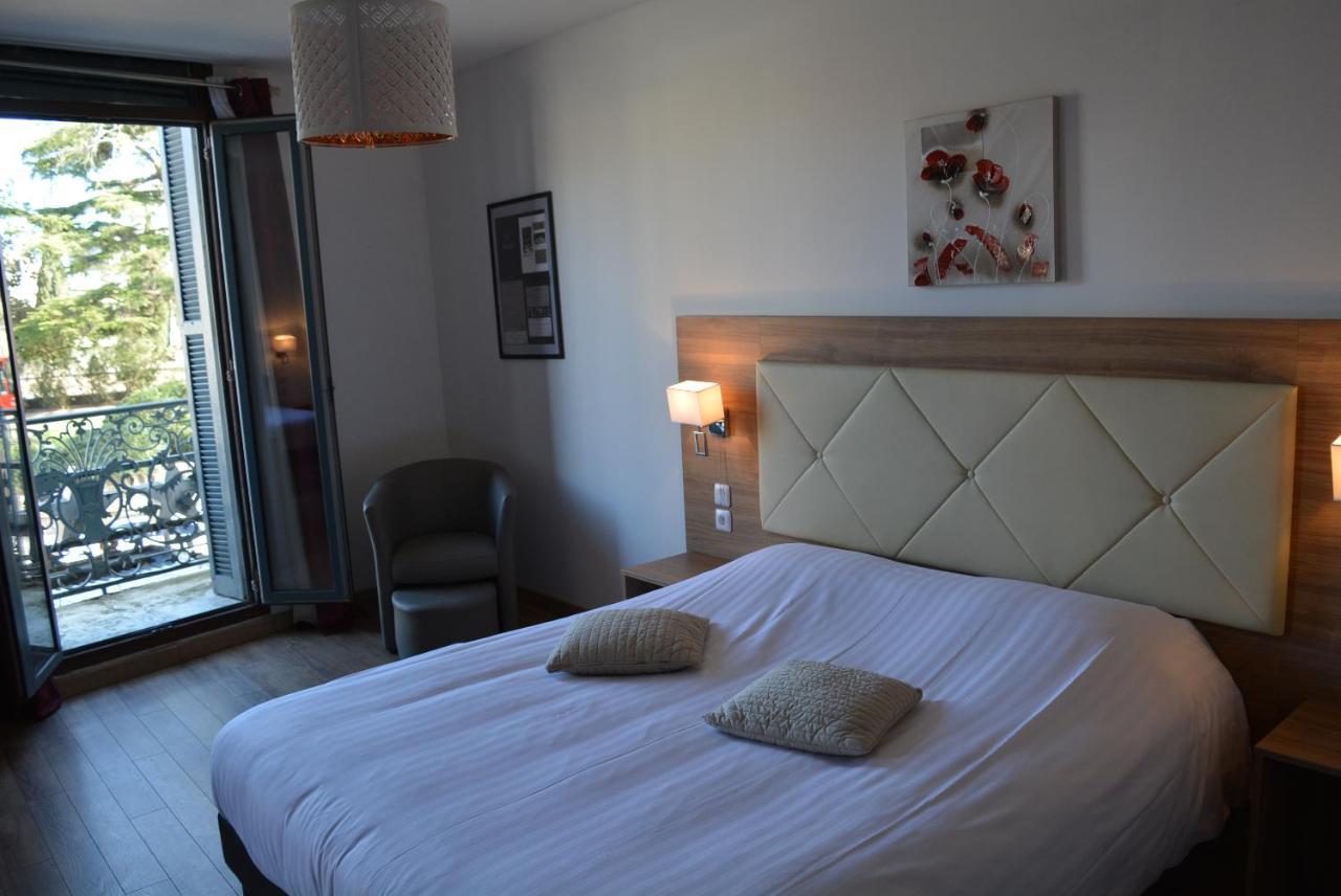 Le Grand Hôtel Molière Pézenas Esterno foto